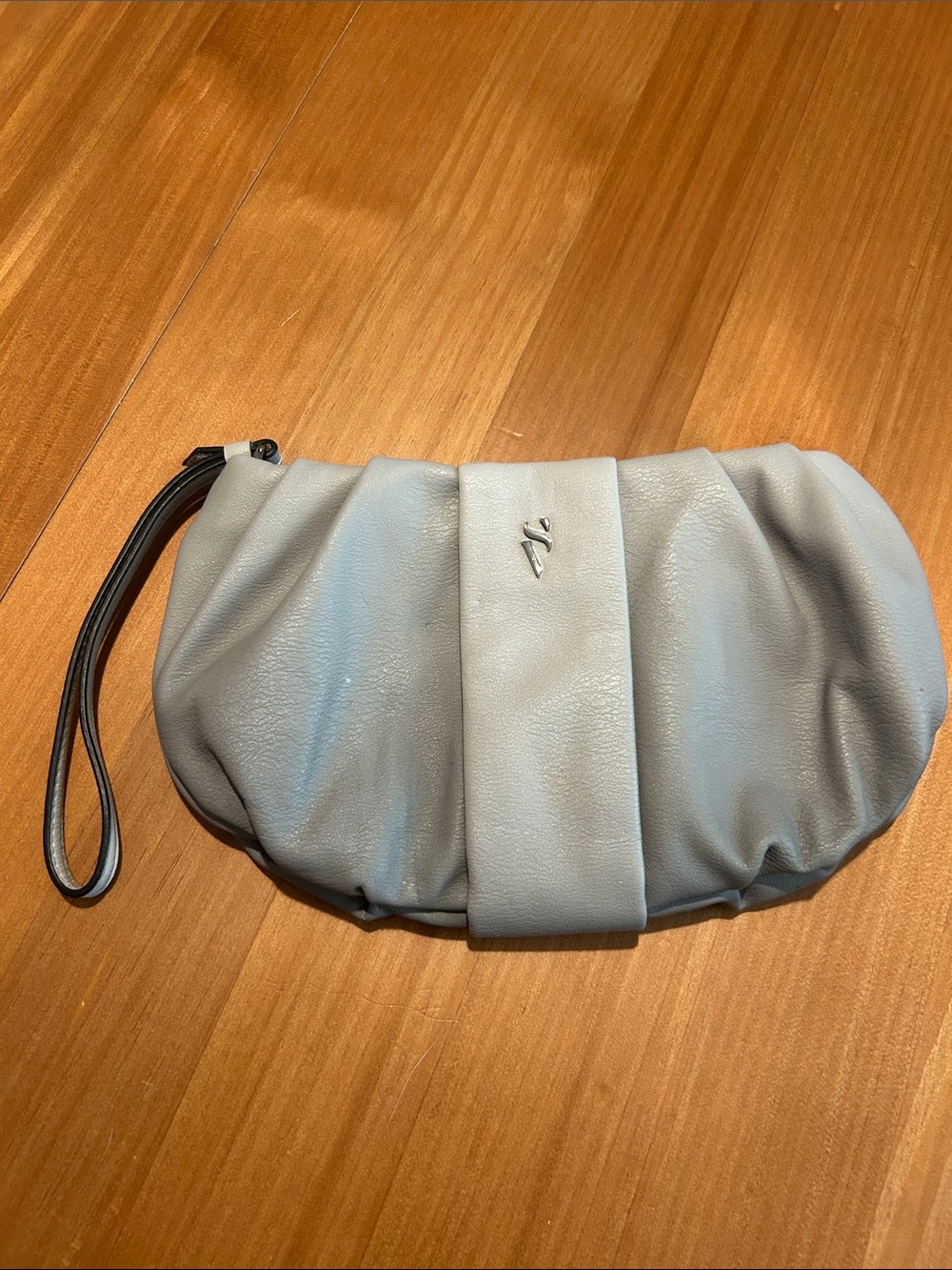 Simply Vera Vera Wang Gray Pleated Wristlet Clutch Wallet